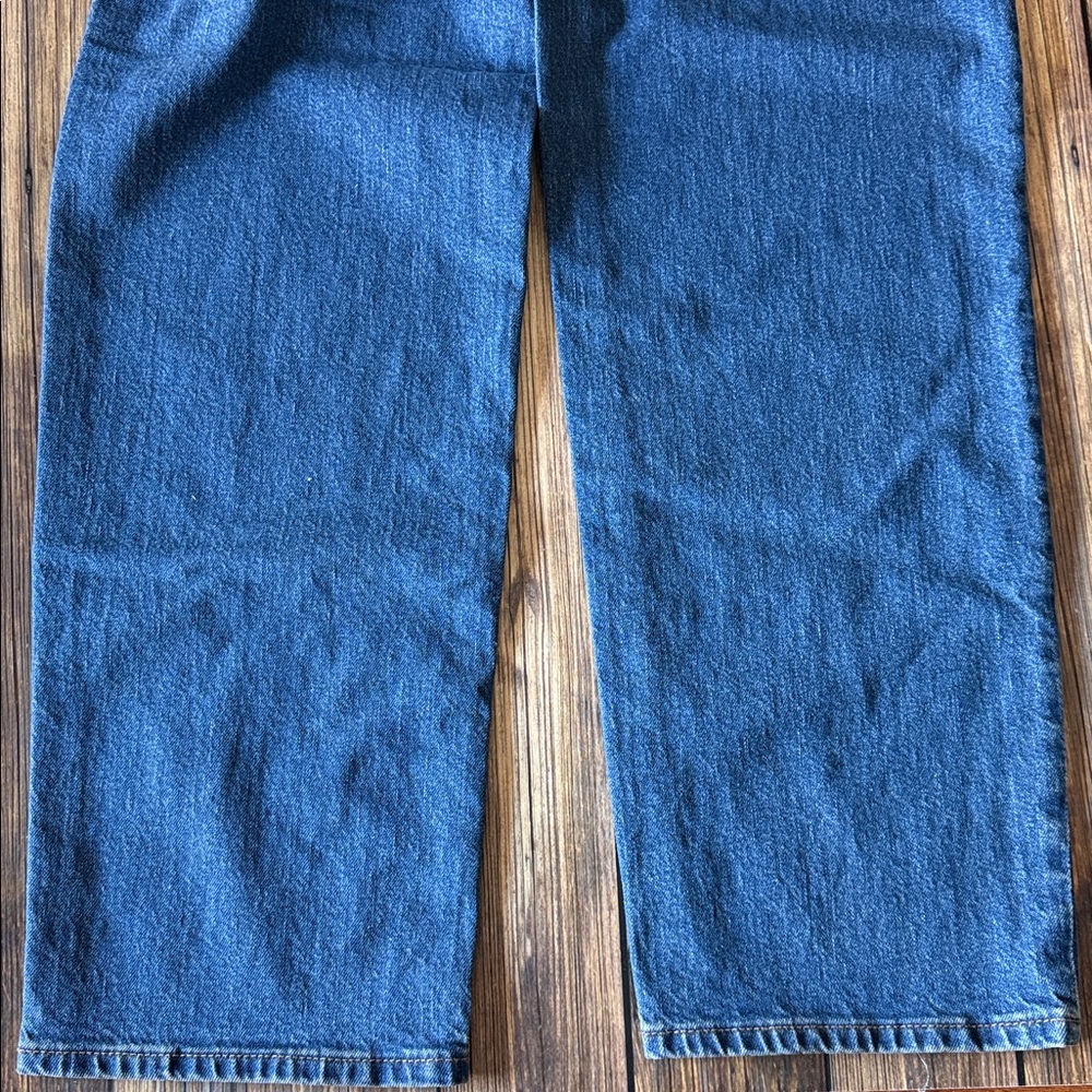 NWT Universal Thread High Rise Straight Jean 2 - Picture 6 of 6
